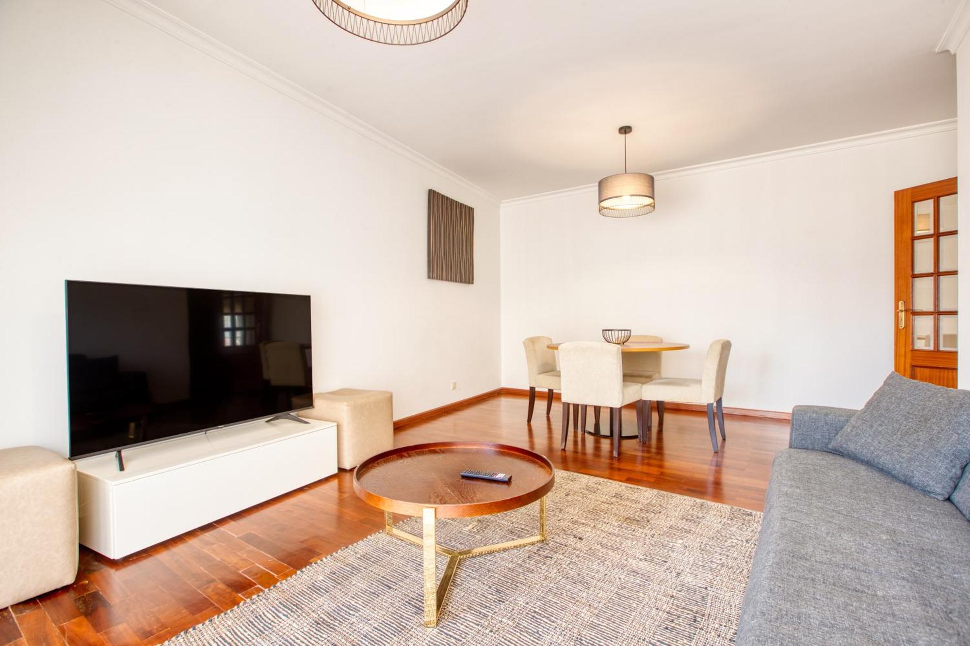 Apartamento T1- Gaia Zona.Comercial Віла-Нова-де-Гая Екстер'єр фото
